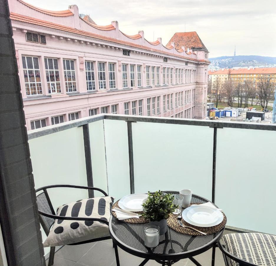 Yarn - Brand New - Free Parking - Balcony With City View - Central Shopping Mall Bratislava Exterior photo